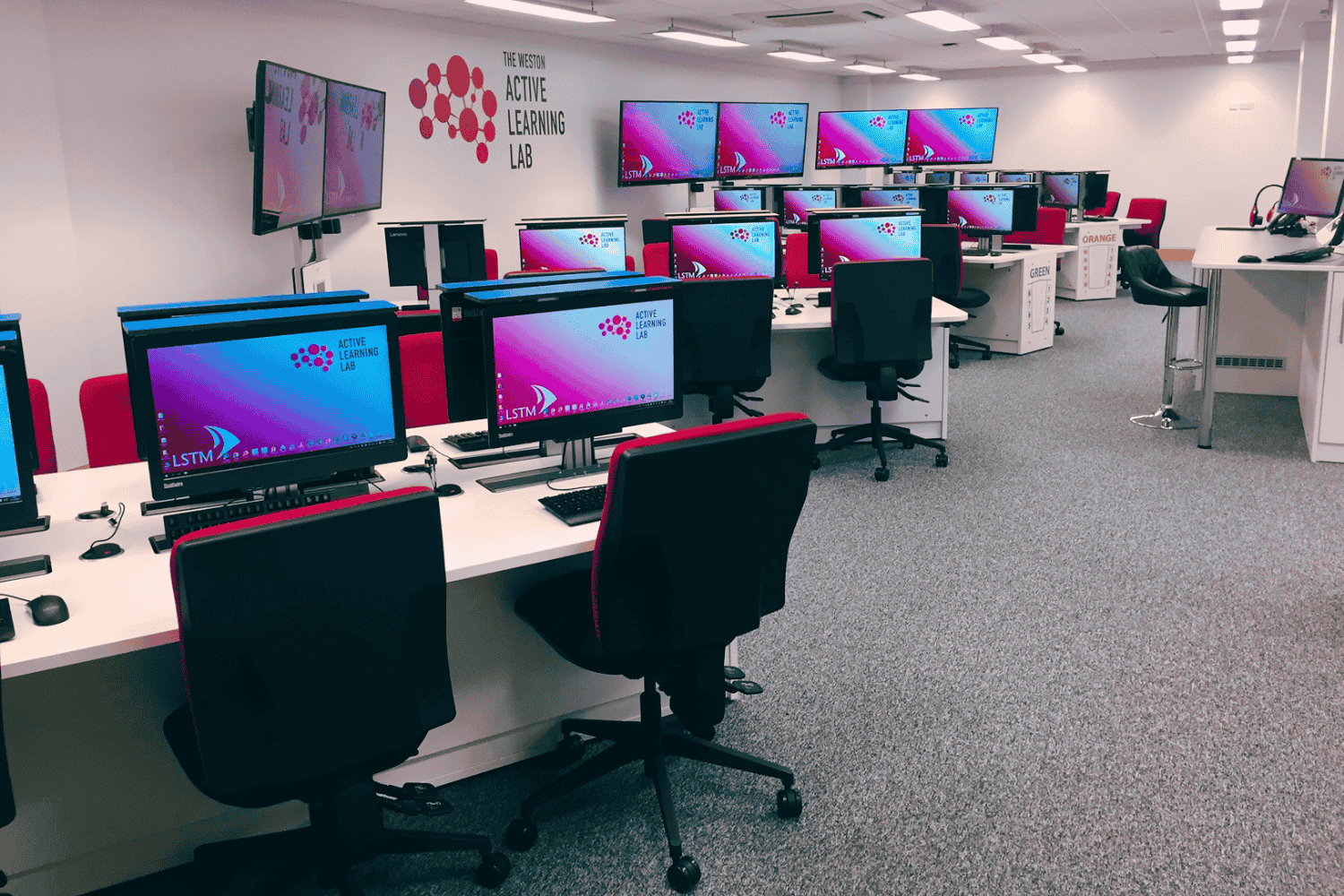 LSTM WALL Weston 07.png
