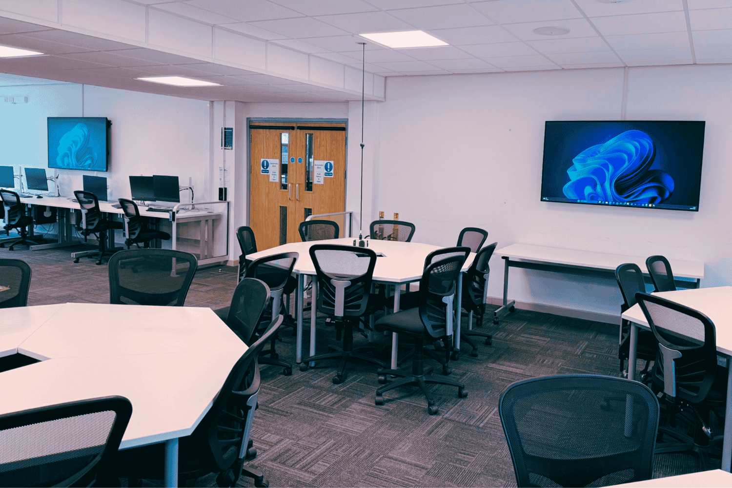 northumbria uni iiyama (4).png