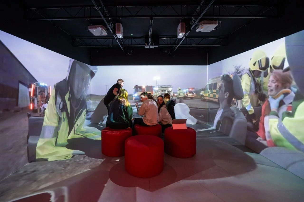 barnsley college igloo 4.jpg