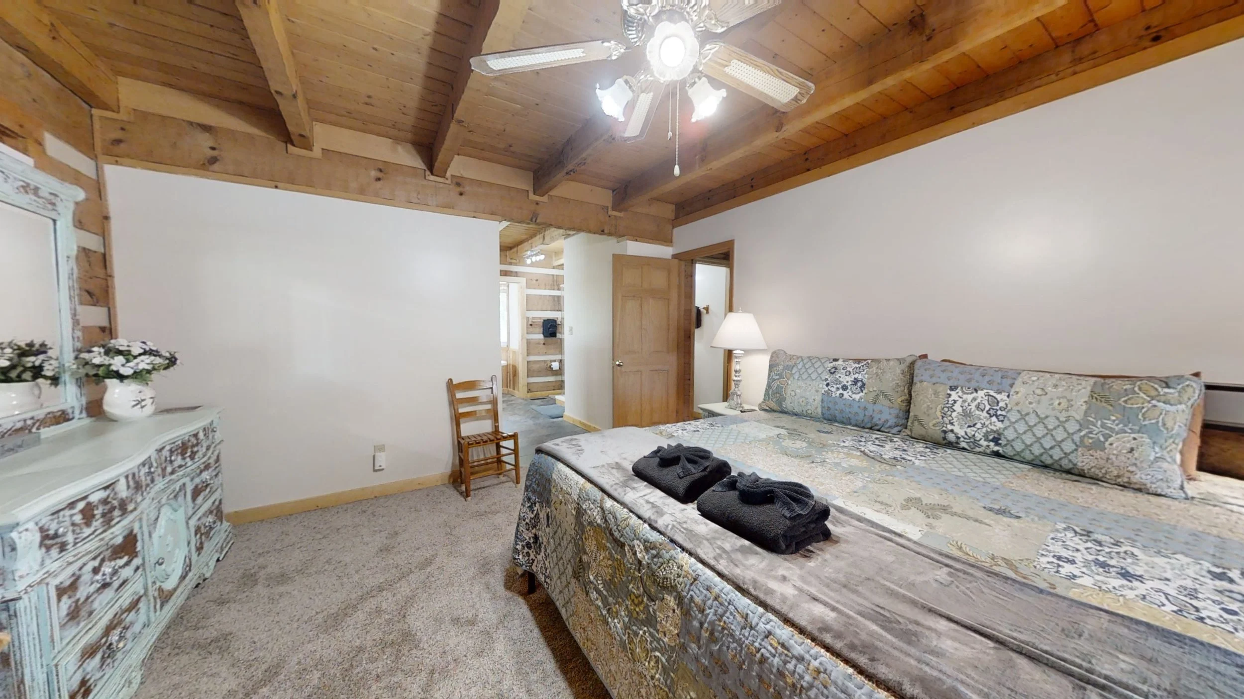Dogwood-Acre-1-of-3-bedroom(1).jpg