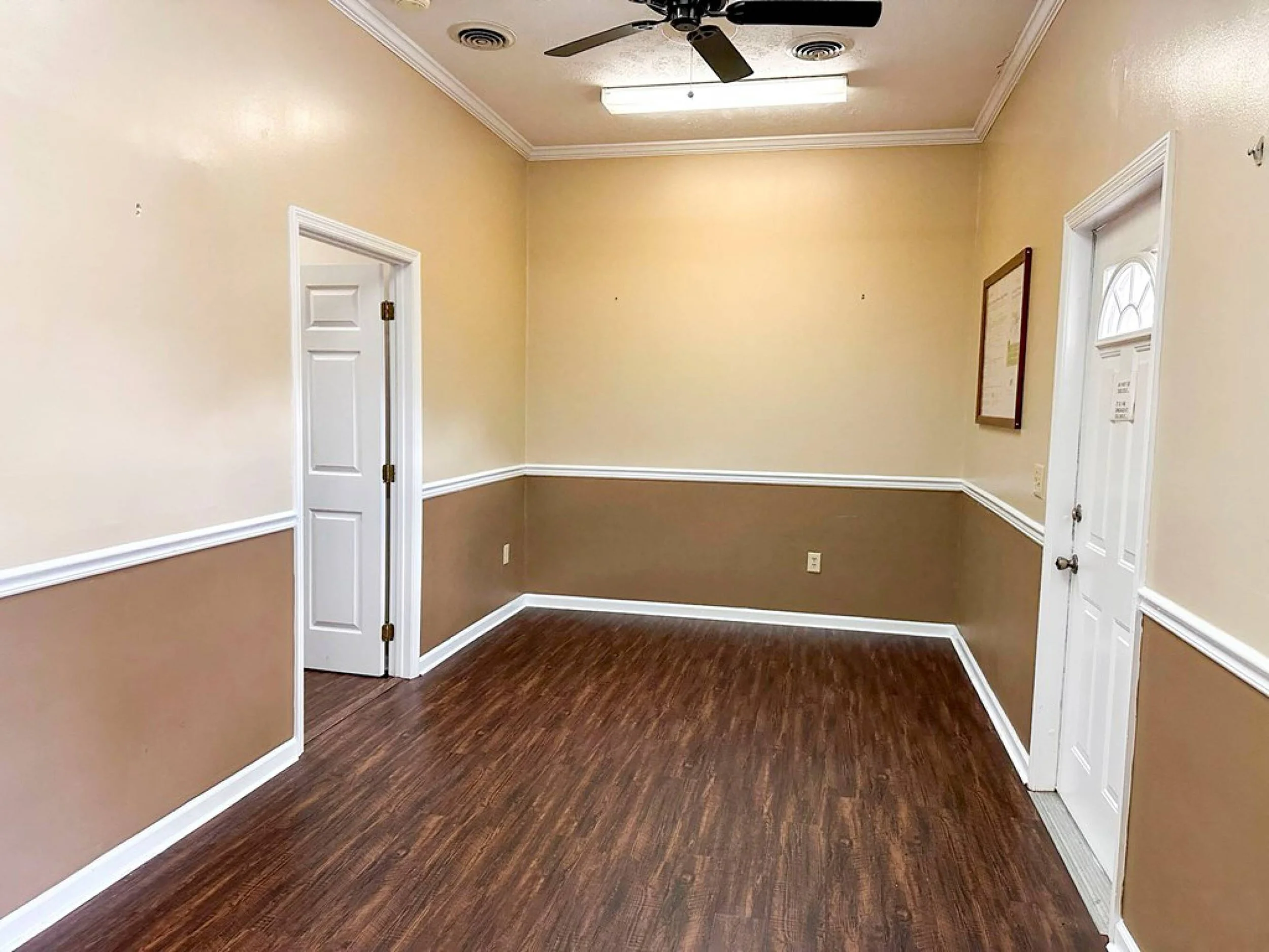 Conferance Room.jpg