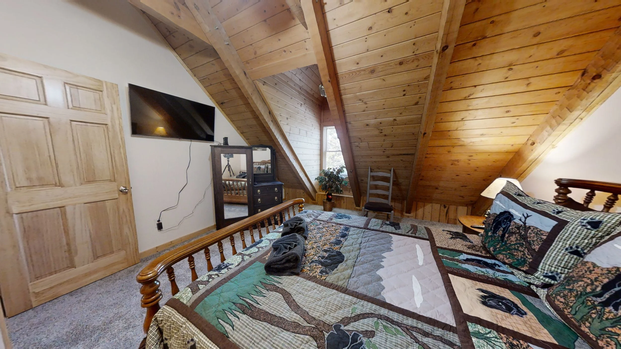 Dogwood-Acre-2-of-3-bedroom.jpg