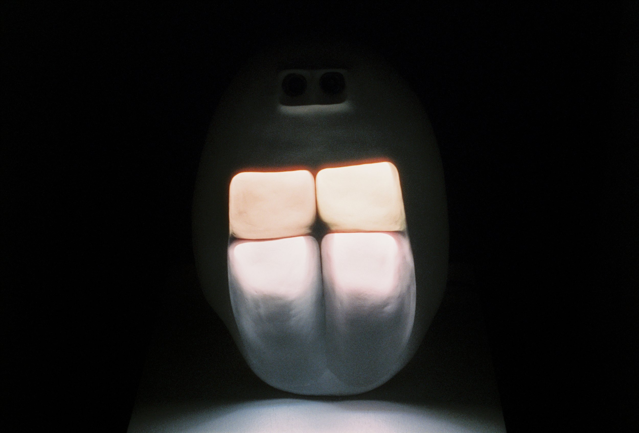 Tea Lamp, 2025