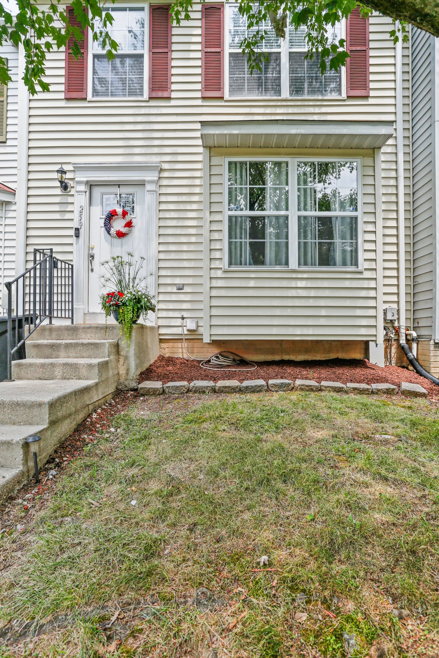 Green Fern Ext (4).jpg