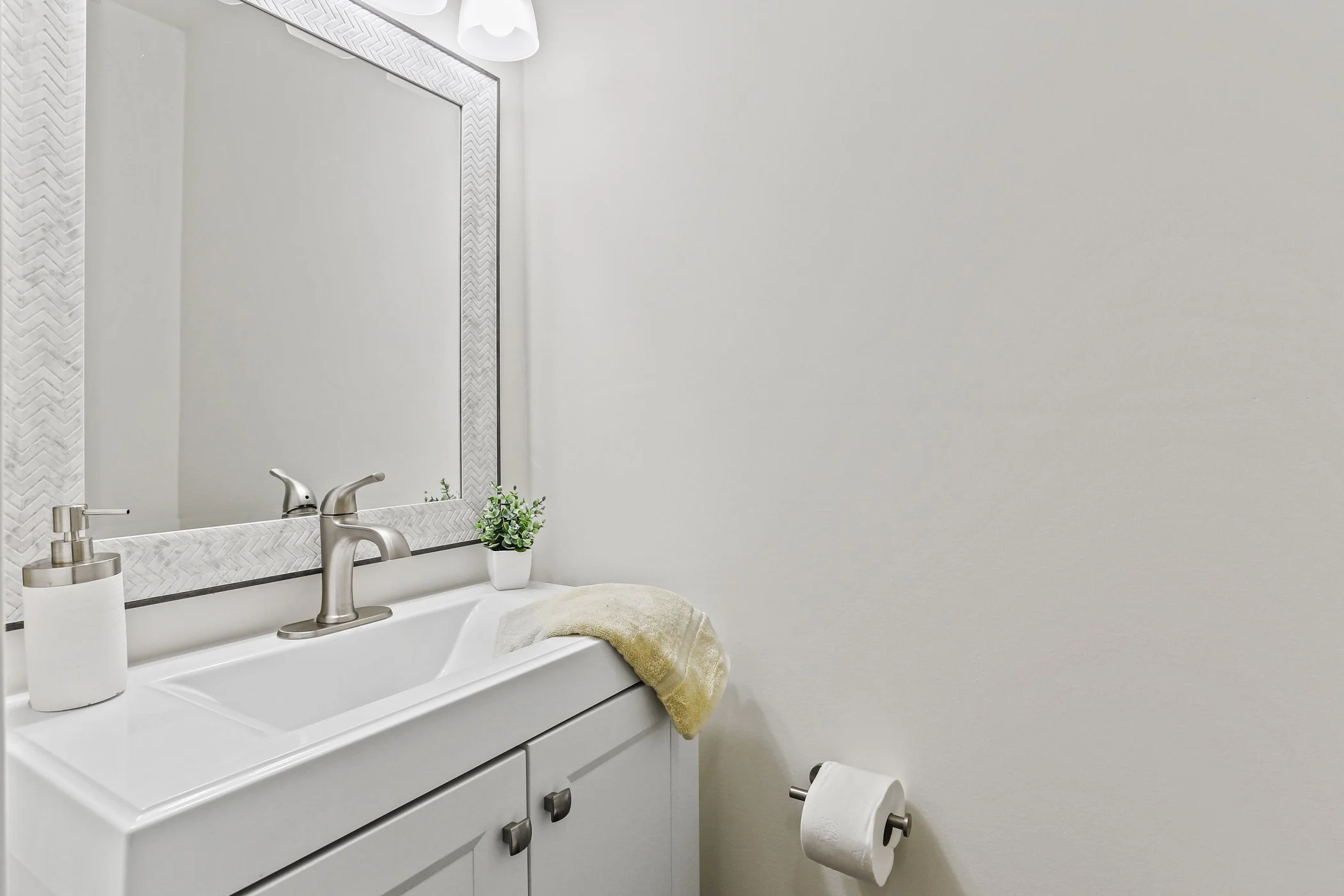 259 Green Fern Way_015.jpg