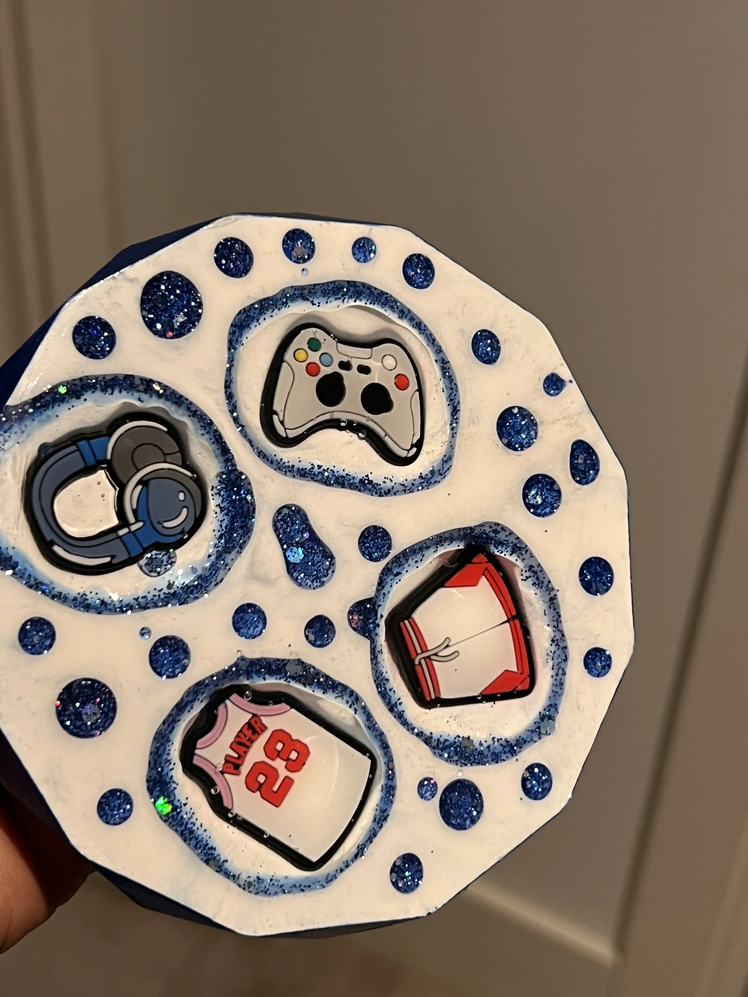 Window coaster for young boy with epoxy resin and resin Crete