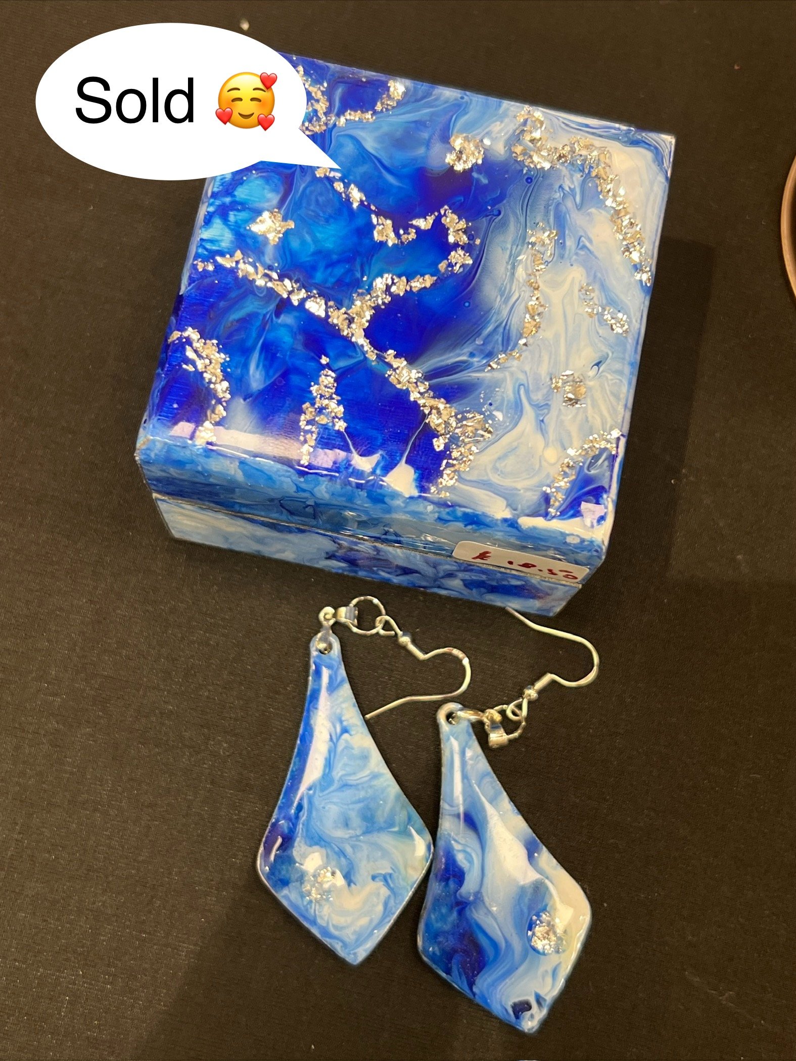 Resin Art - Jewellery box and earrings