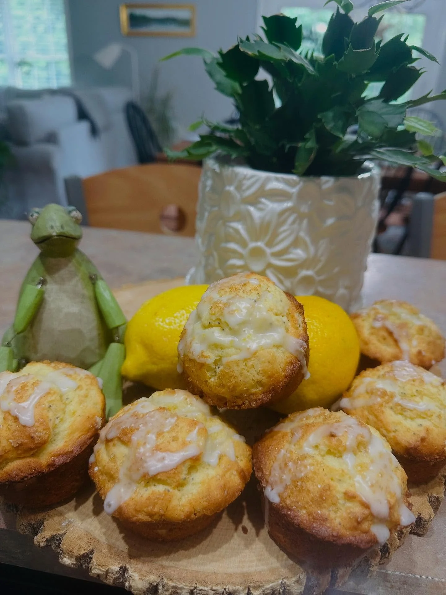 Fresh Baked Lemon Muffins!! Soooo Scrumptious.. You need one!!