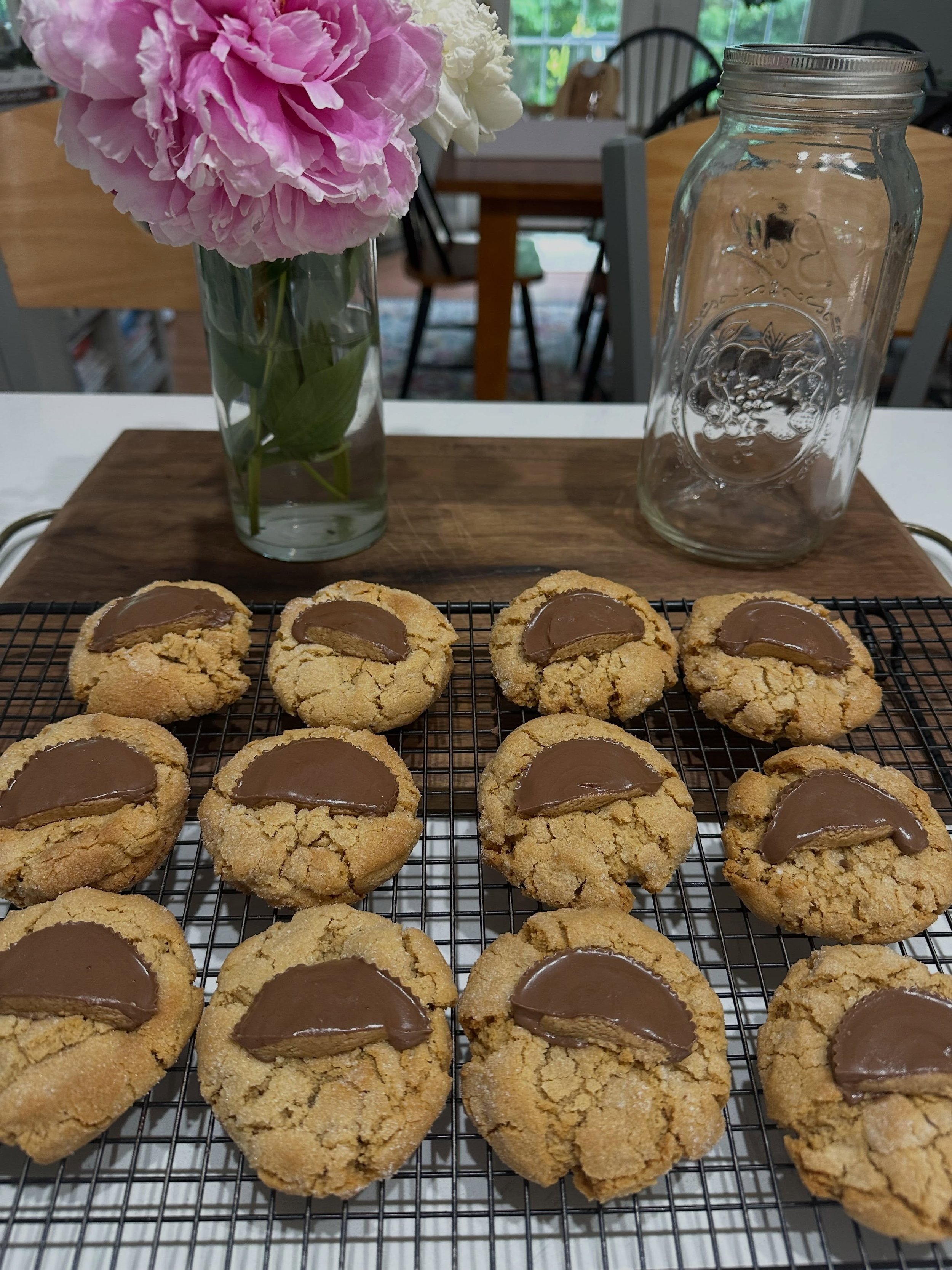 You are going to LOVE these Peanut Butter Cookies 💕Yummy !!! Call Sugared at 603 536 4075 to place an order today!!!