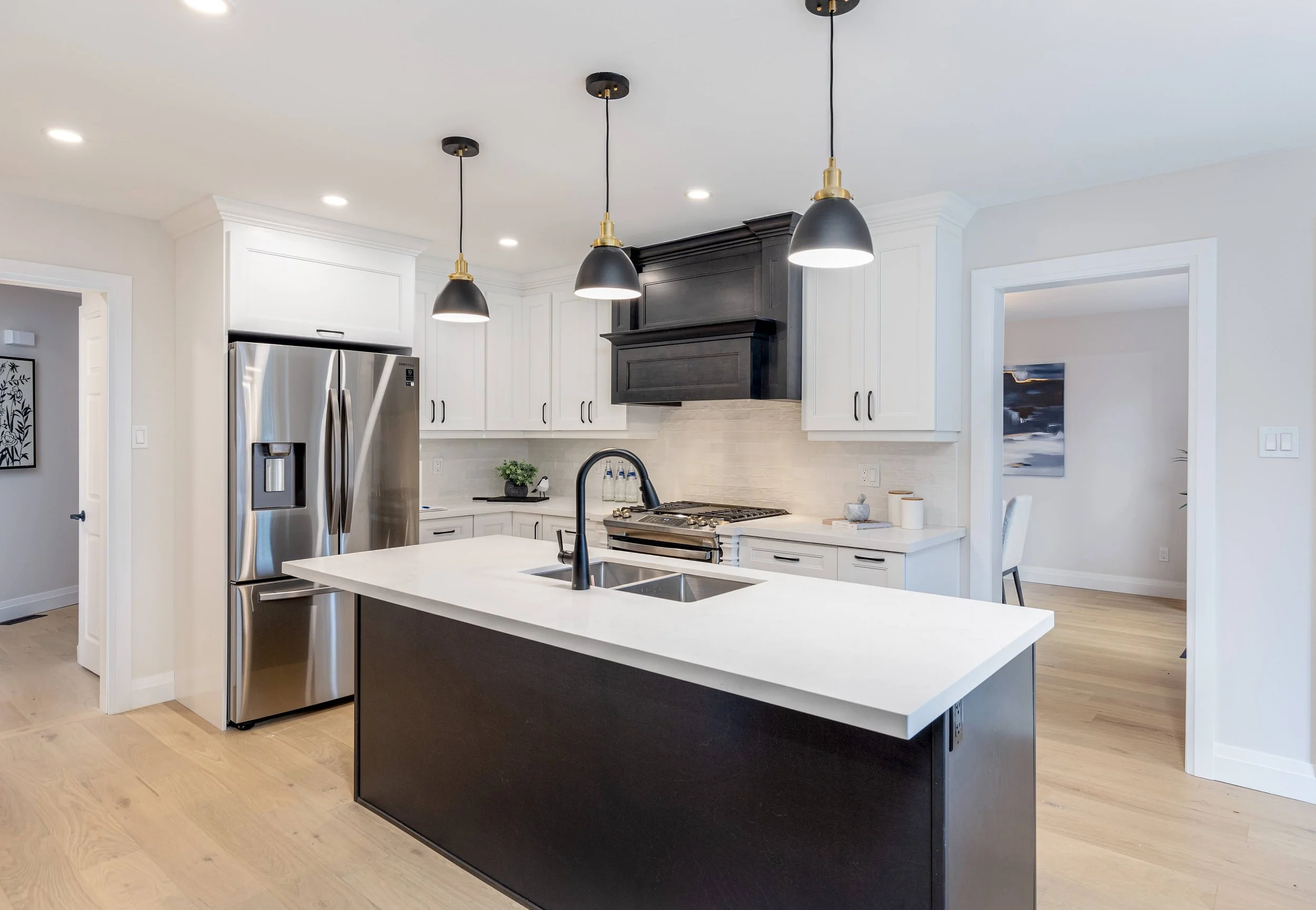 543 Harmony Ave_12.jpg
