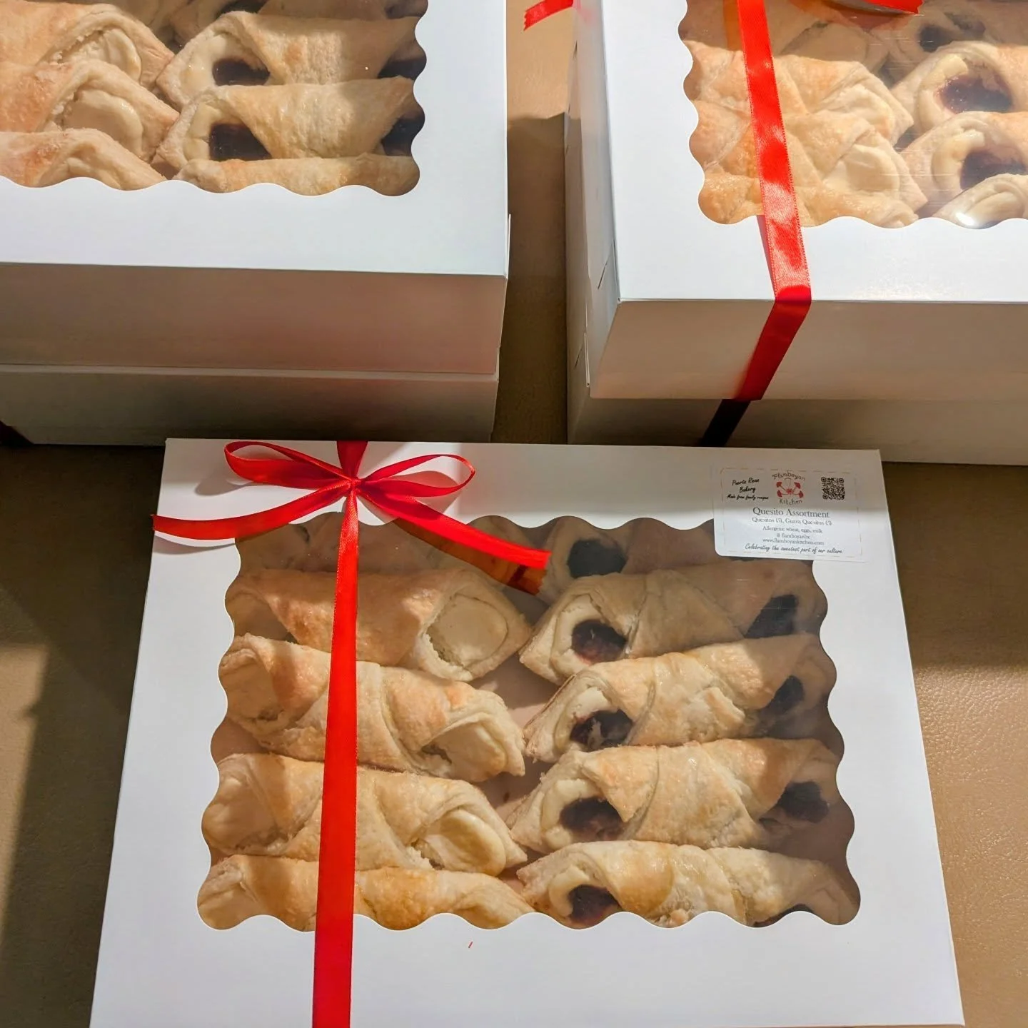 Quesitos all tied up with a bow 😍🇵🇷