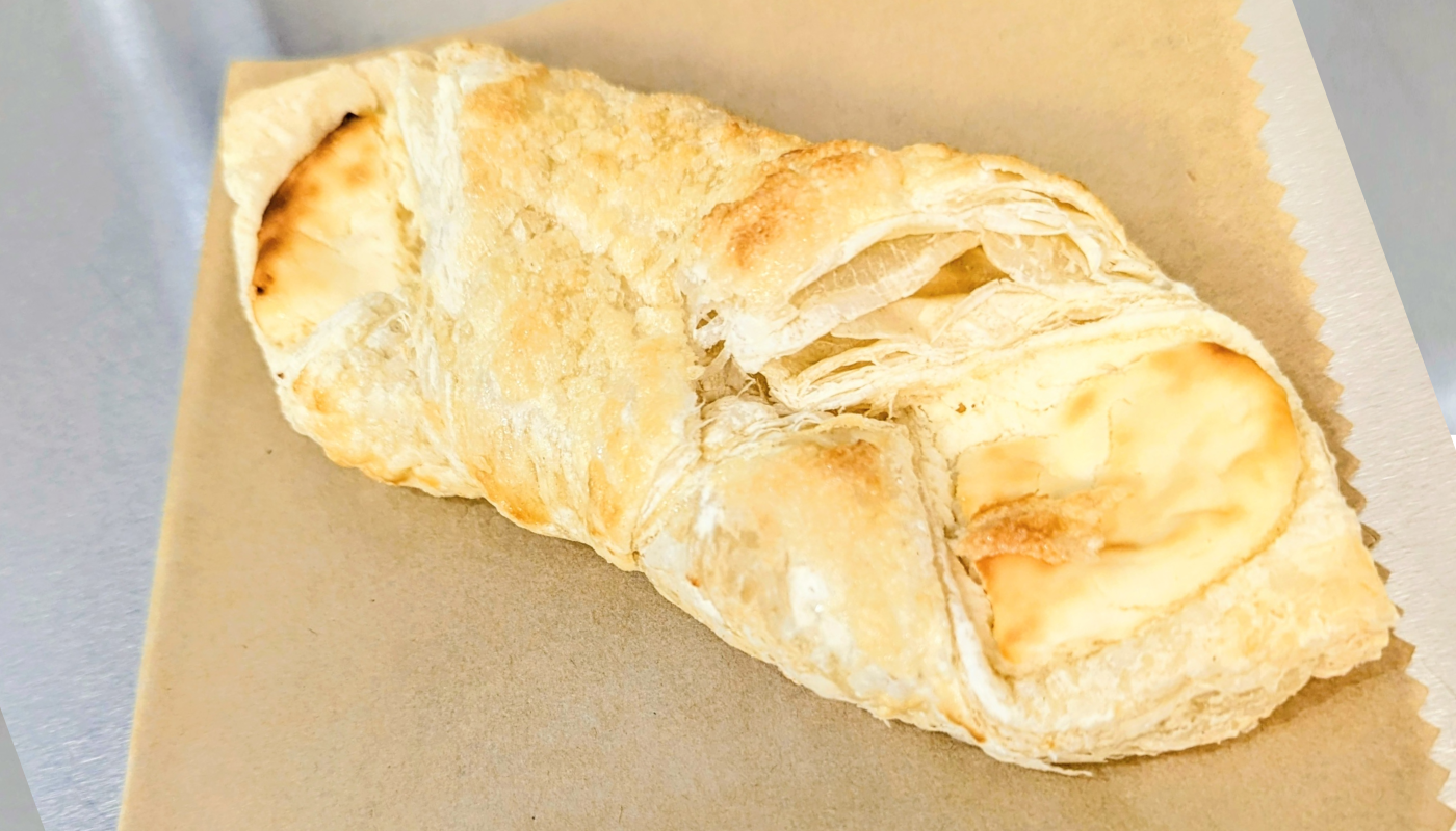 quesito flaky pastry filled with sweet cheese filling