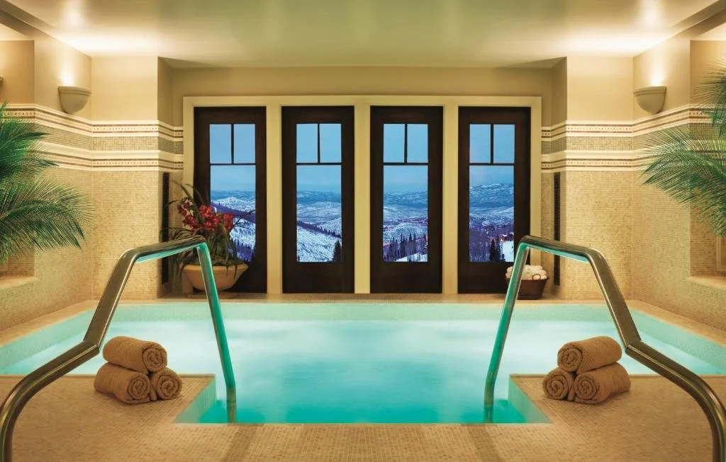 montage pool.jpg