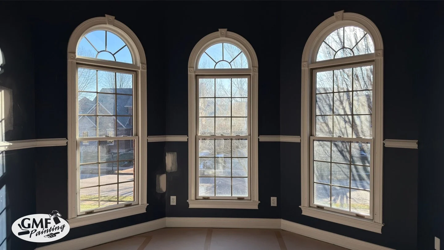 Color drenched office in Brownstone BM color!!

#interiordesign #housepainting #gmfpainting