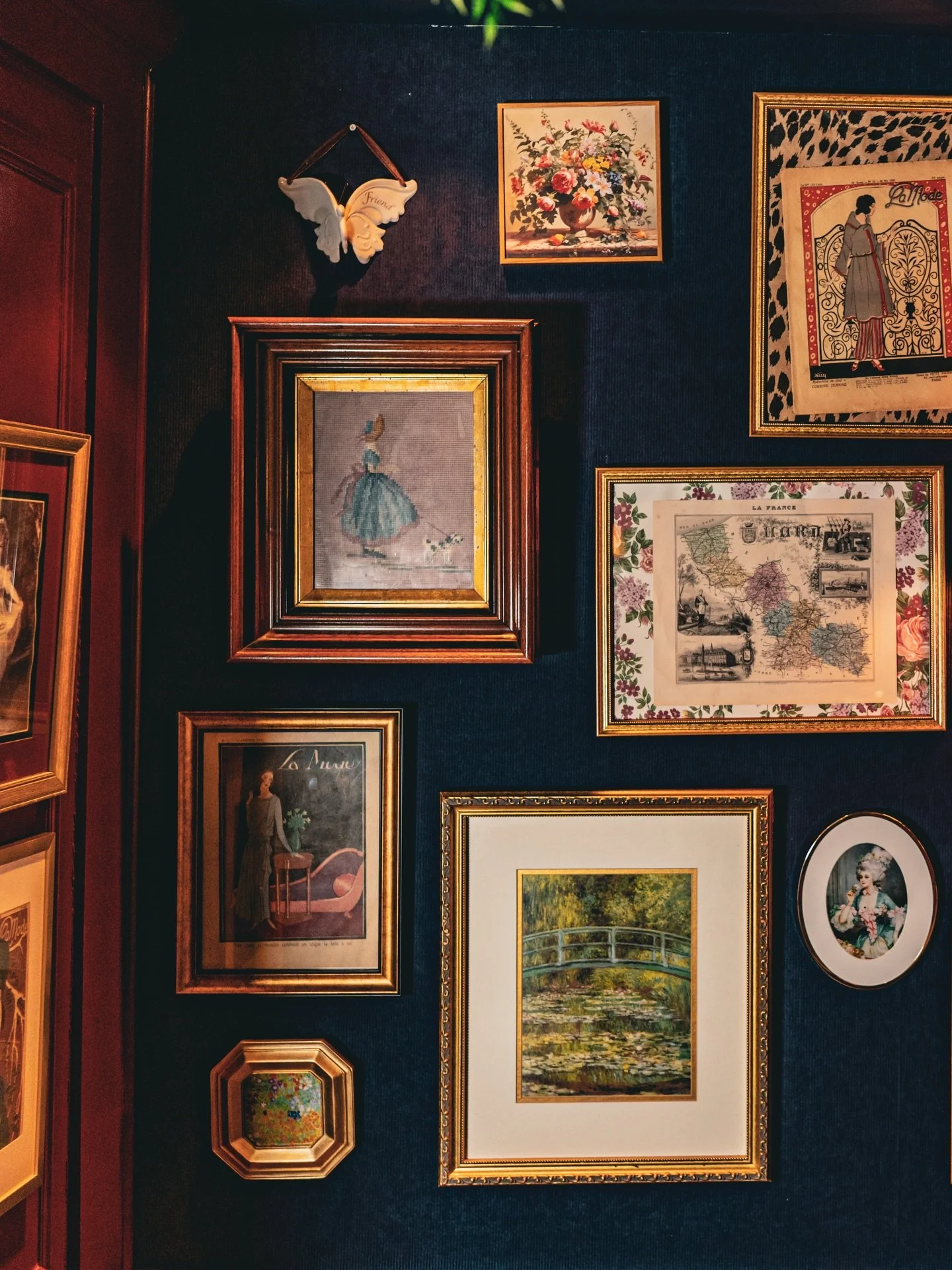 Your neighborhood bistro is waiting for you. Warm lights, good wine, and a seat with your name on it. See you soon at @bonneviedc. ✨🍷