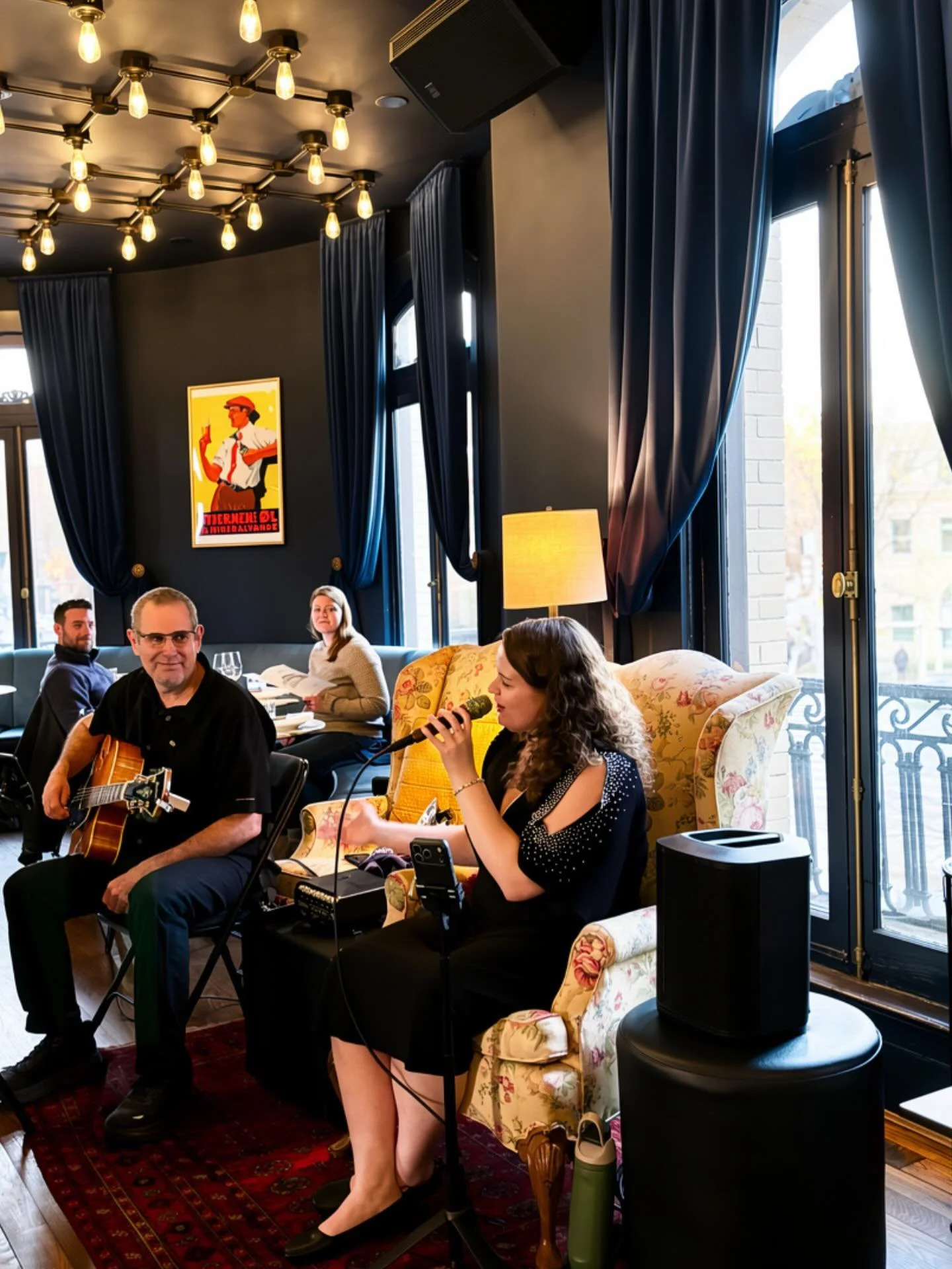 This is your reminder to join us this week for live music, great cocktails, and good times. #dclivemusic #dcthingstodo 

🍷Winedown Wednesday with live music tonight!
🍸Jazz &amp; Martini Night | 7&ndash;10 PM
☕️Weekend Jazz Brunch 🎶