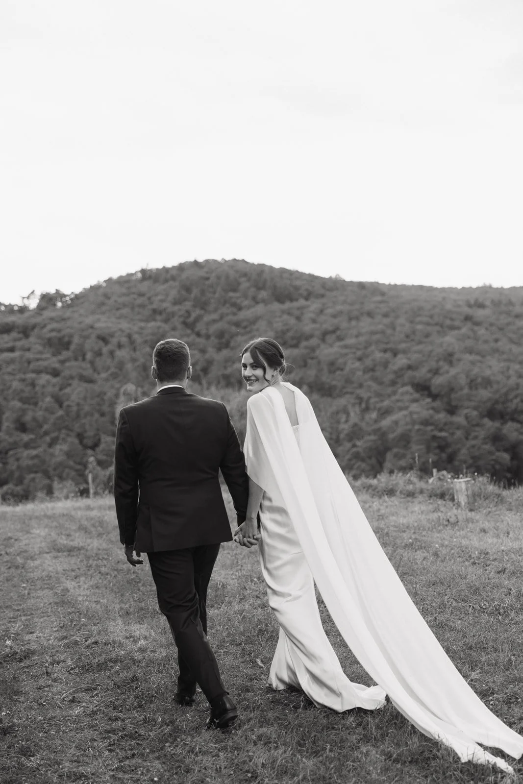Weingut Dr. Wehrheim Landau in der Pfalz Brautpaar Hochzeit Oana Balan @oanasphoto