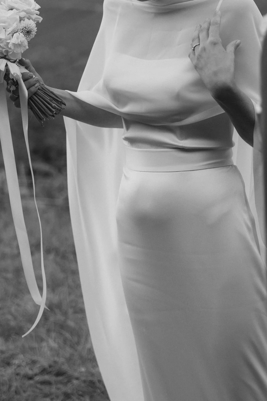 Weingut Dr. Wehrheim Landau in der Pfalz Brautpaar Hochzeit Oana Balan @oanasphoto My Bridal Boutique Hochzeitskleid