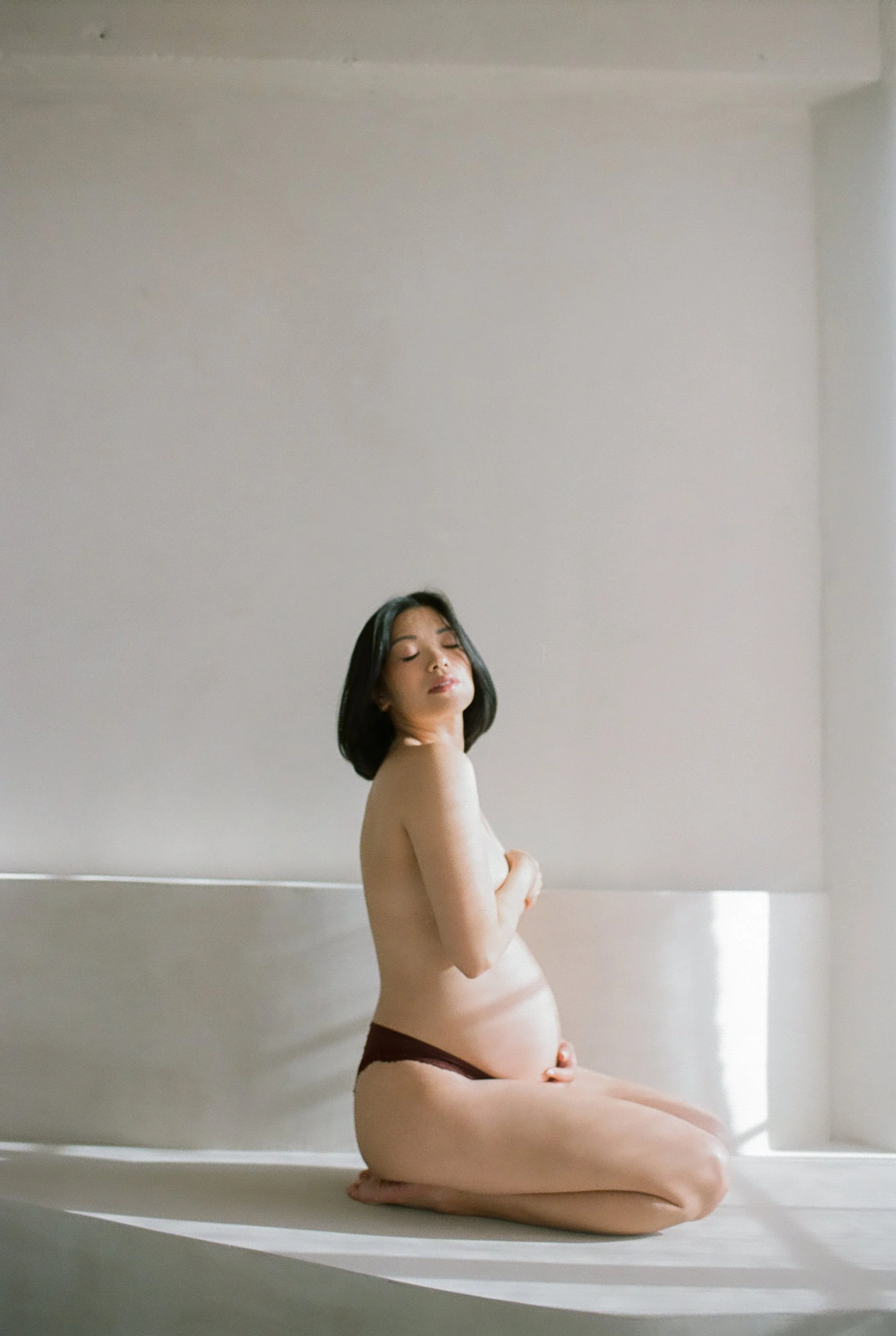 Maternity photographer in orange county, ca