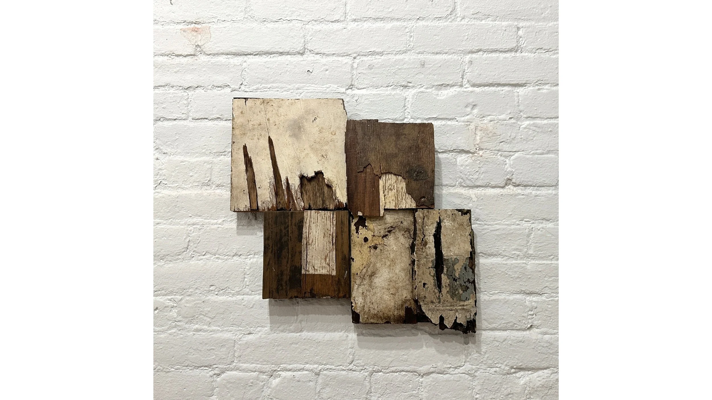 Espacios de hacinamiento, 2023 Mixta, maderas encontradas. 42 x 40 cm
Uncool Gallery, Nueva York, Estados Unidos