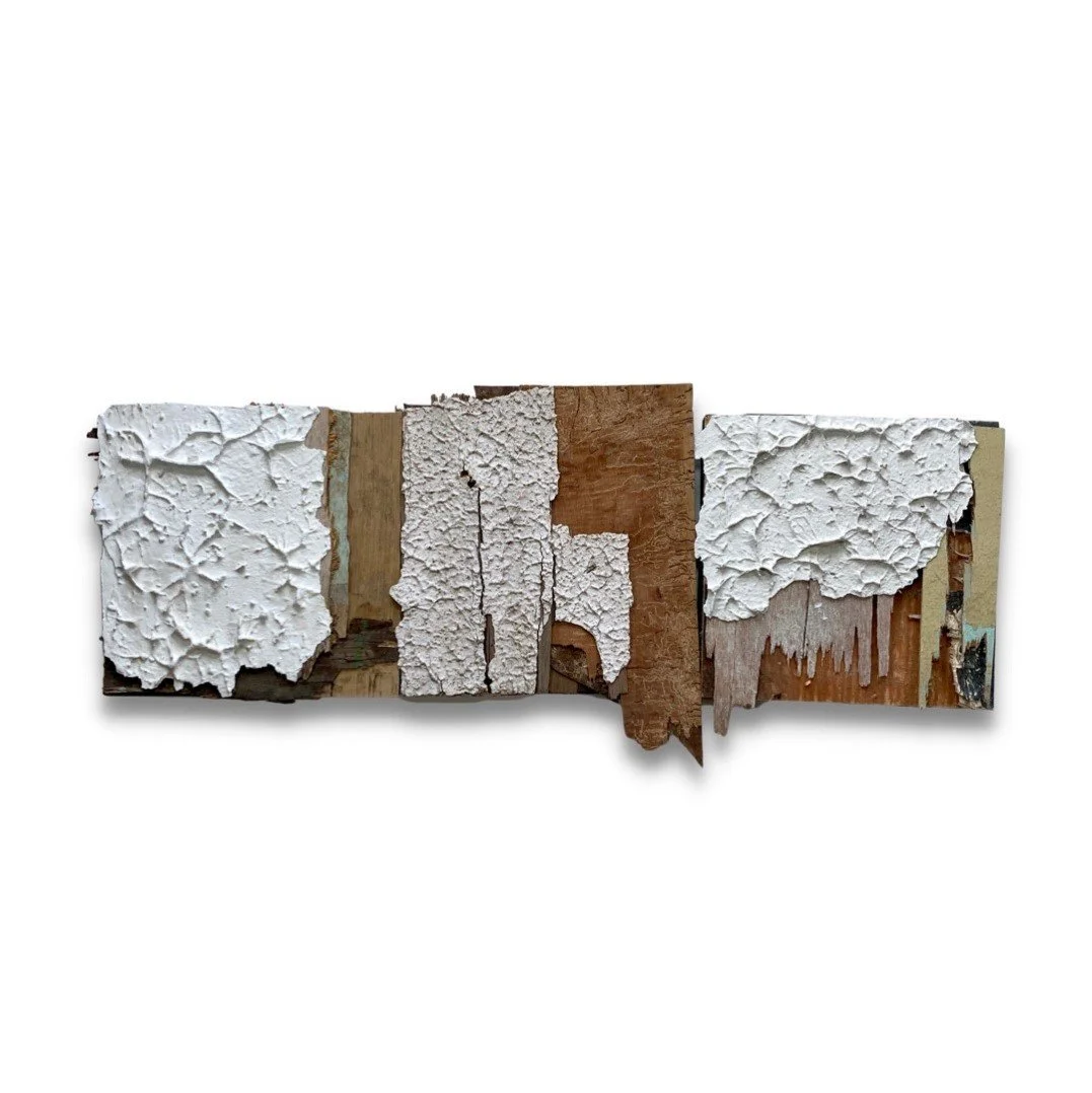 Sin título, 2022, Ensamblaje, maderas encontradas, dimensiones variables