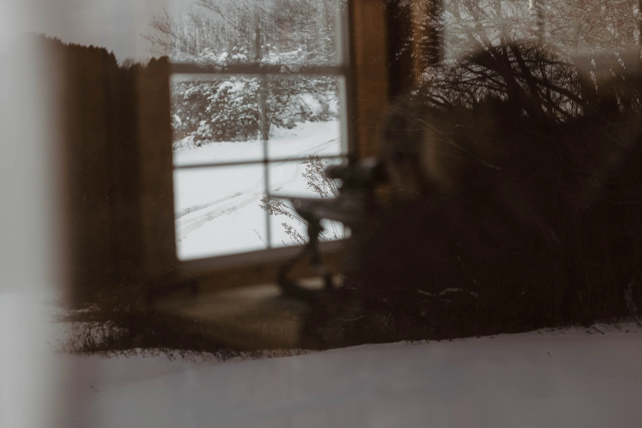 Artistic Hunting Couples Session