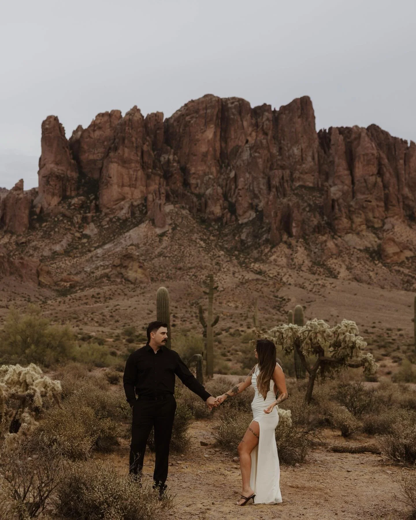 Introducing Mr Hot + Mrs Sexy in the desert !!! 🏜️ 🥵 

Meet you in Jackson Hole this September? ;)