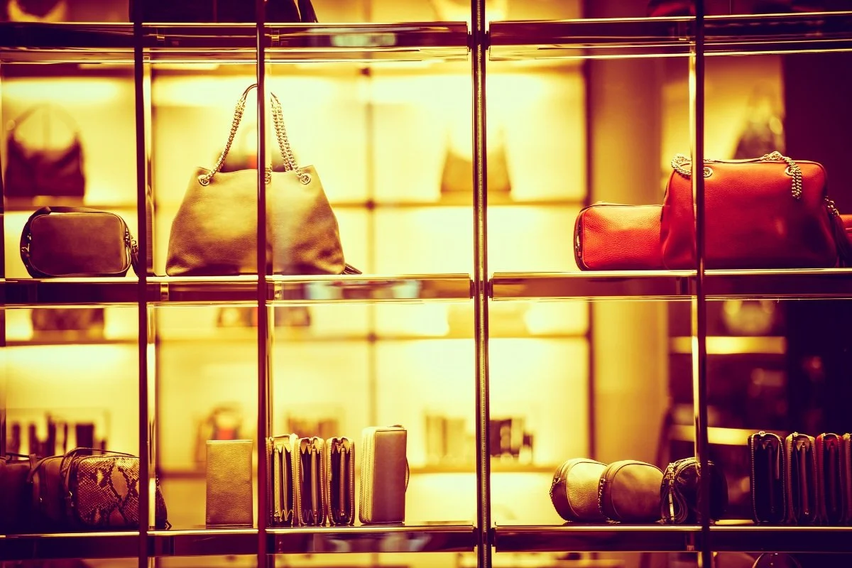 Authentic or Fake? 6 Key Signs to Look For in Designer Bags
