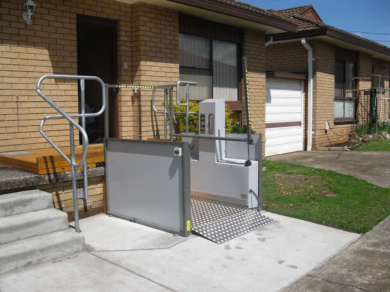 Residential vertical wheelchair platform installed by Harbin Home Outfitters.