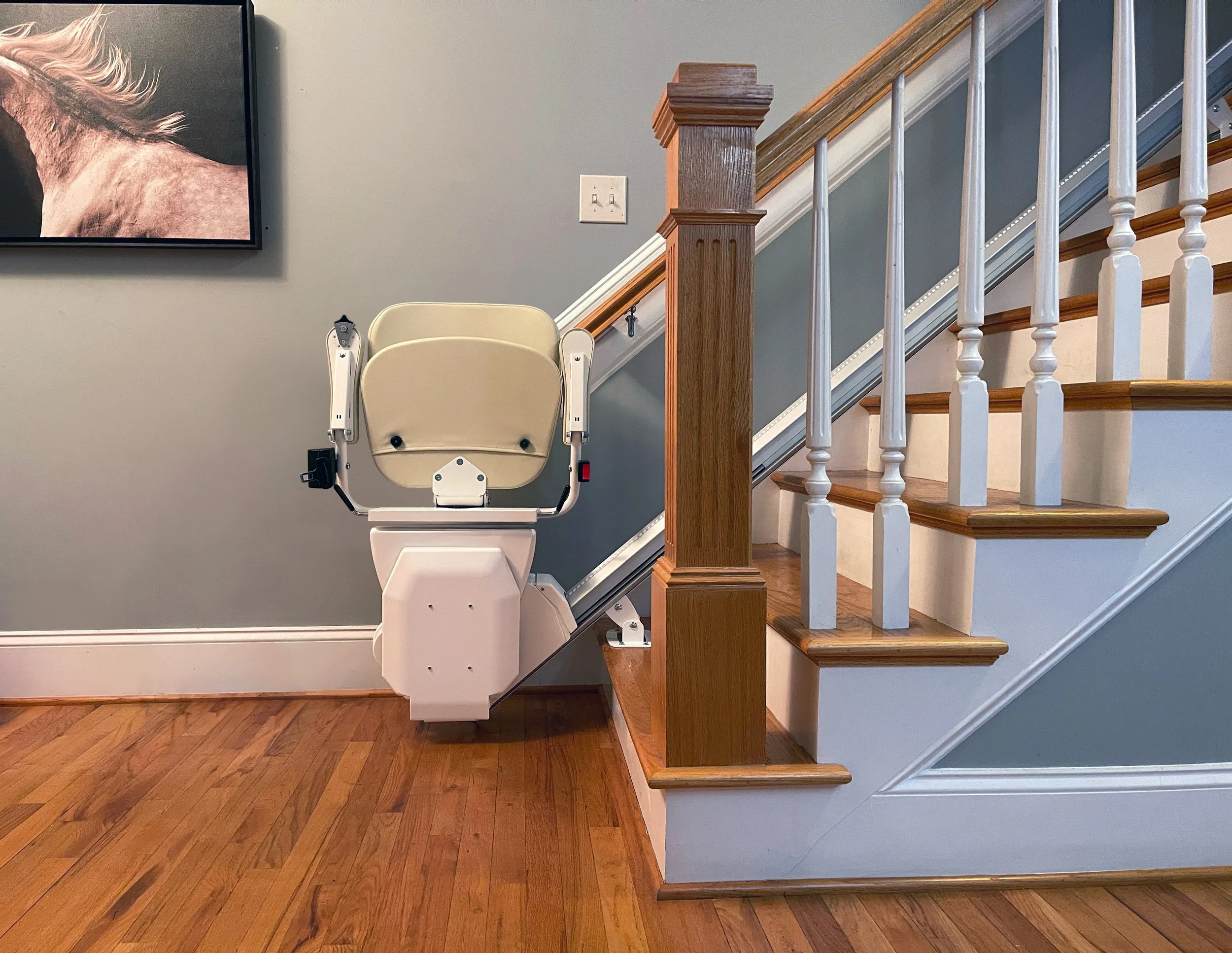 Professional Atlas 500 stair lift installation for traditional homes in Fairhope, Mobile, Pensacola, and surrounding areas.
