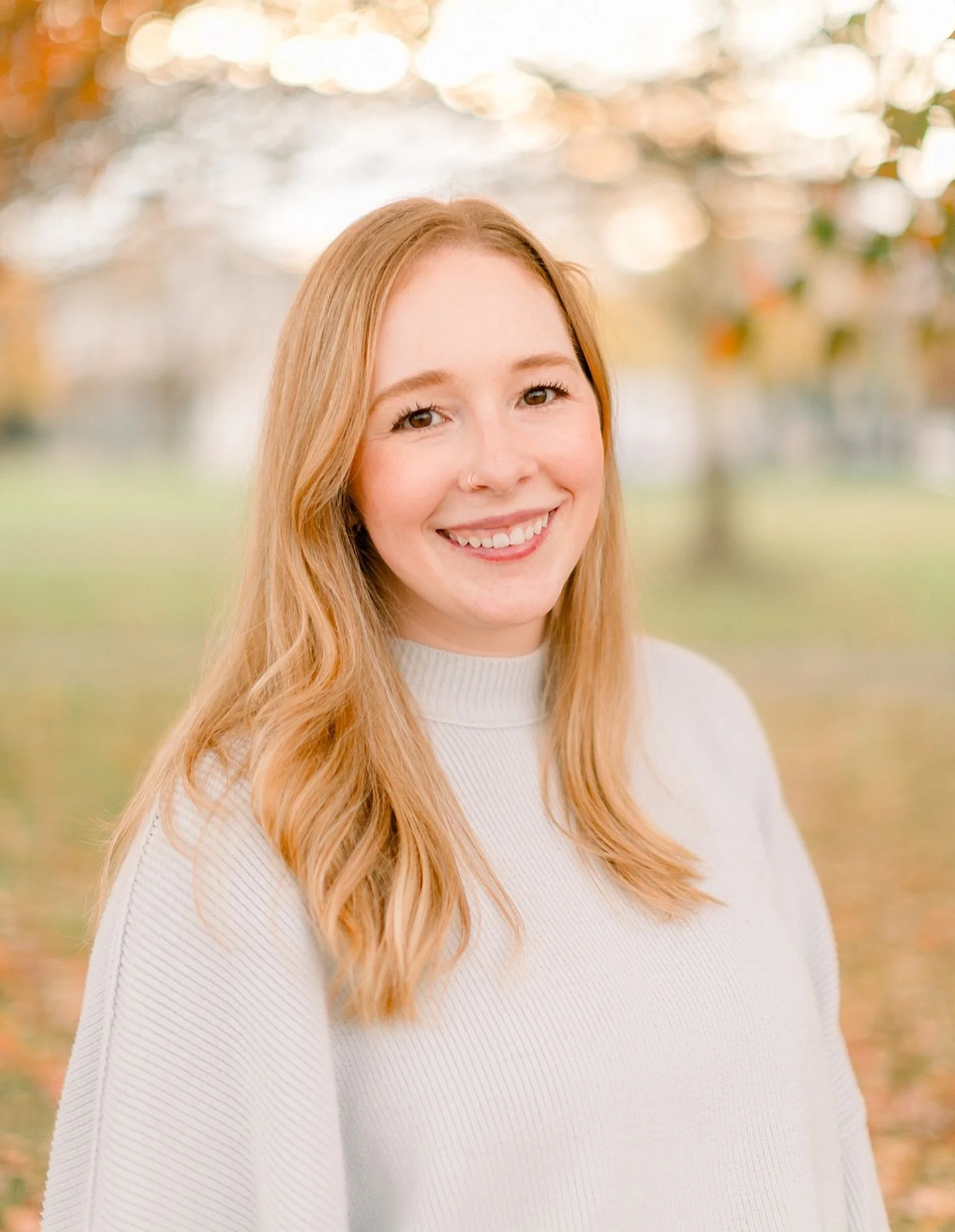 👋🏻 Hi! I&rsquo;m Arielle, the owner of Stellar Speech &amp; Myo. If you&rsquo;re new here, here&rsquo;s a little more about me. 

I&rsquo;m a Speech-Language Pathologist and Certified Myofunctional Therapist.

I&rsquo;m a mom to 3 little girls and 