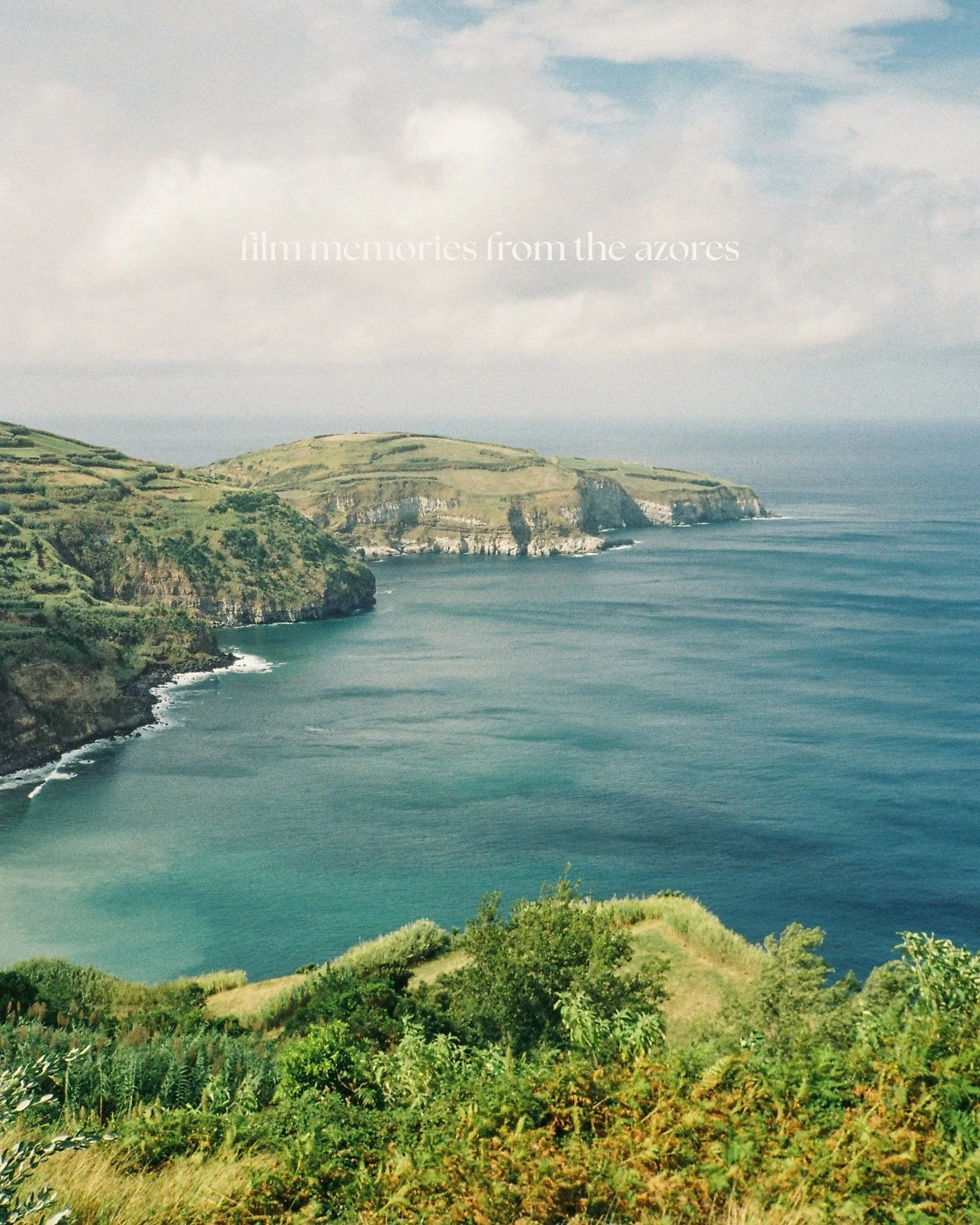 Lots of fog 🤝🏽 grainy film
.
.
.
#azores #saomiguelisland #analogphotography #filmphotos