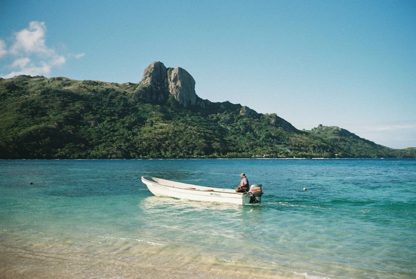 Postcards from the Yasawa Islands.. shot in Fiji on 35mm. 🥥🌴
.
.
.
#fijiislands #yasawaislands #analogphotographer #filmphotos #35mmfilmphoto