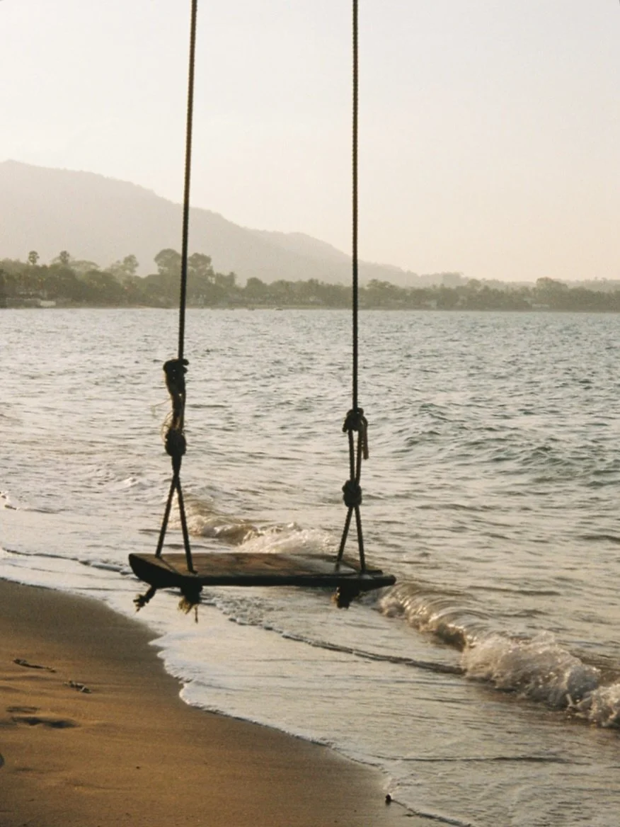 Beach swing.. gets me every time. Shot on 35mm film in Koh Samui, Thailand. 🌴
.
.
.
#kohsamui #samui #analogphotos #35mmfilmphoto #filmphotograph