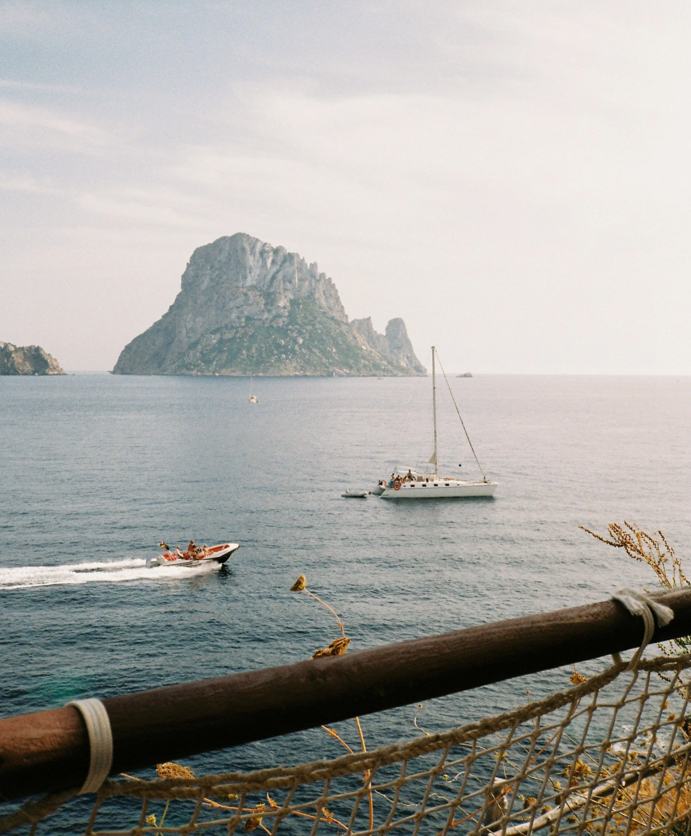 Sundays on film 🫶🏼 
.
.
.
#ibiza #esvedra #35mmfilmphotography #35mmfilmcamera #35mmcamera