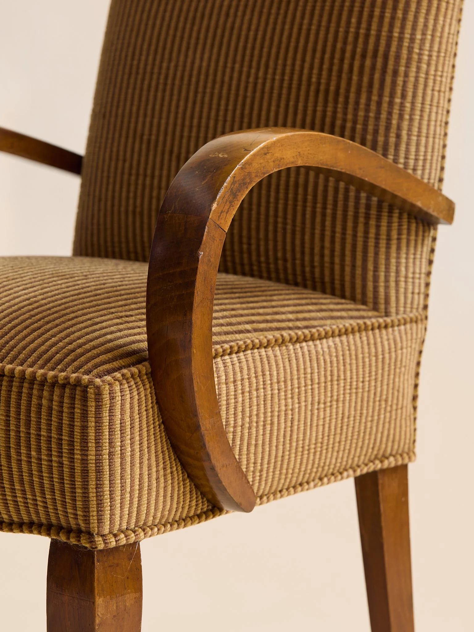 32_TheVintageArtDecoSideChair_005.jpg