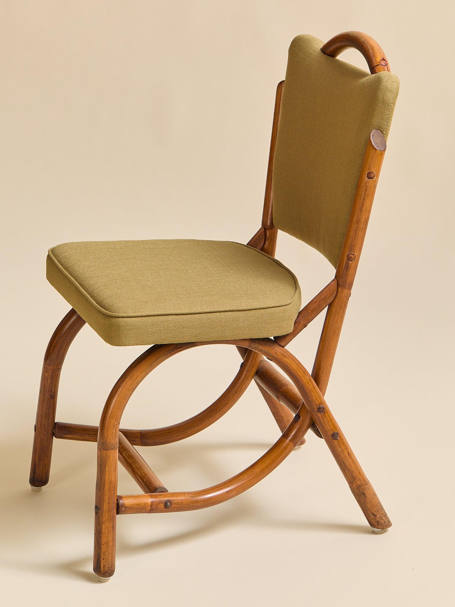 307_TheVintageCurvedBambooAccentChairs_06.jpg