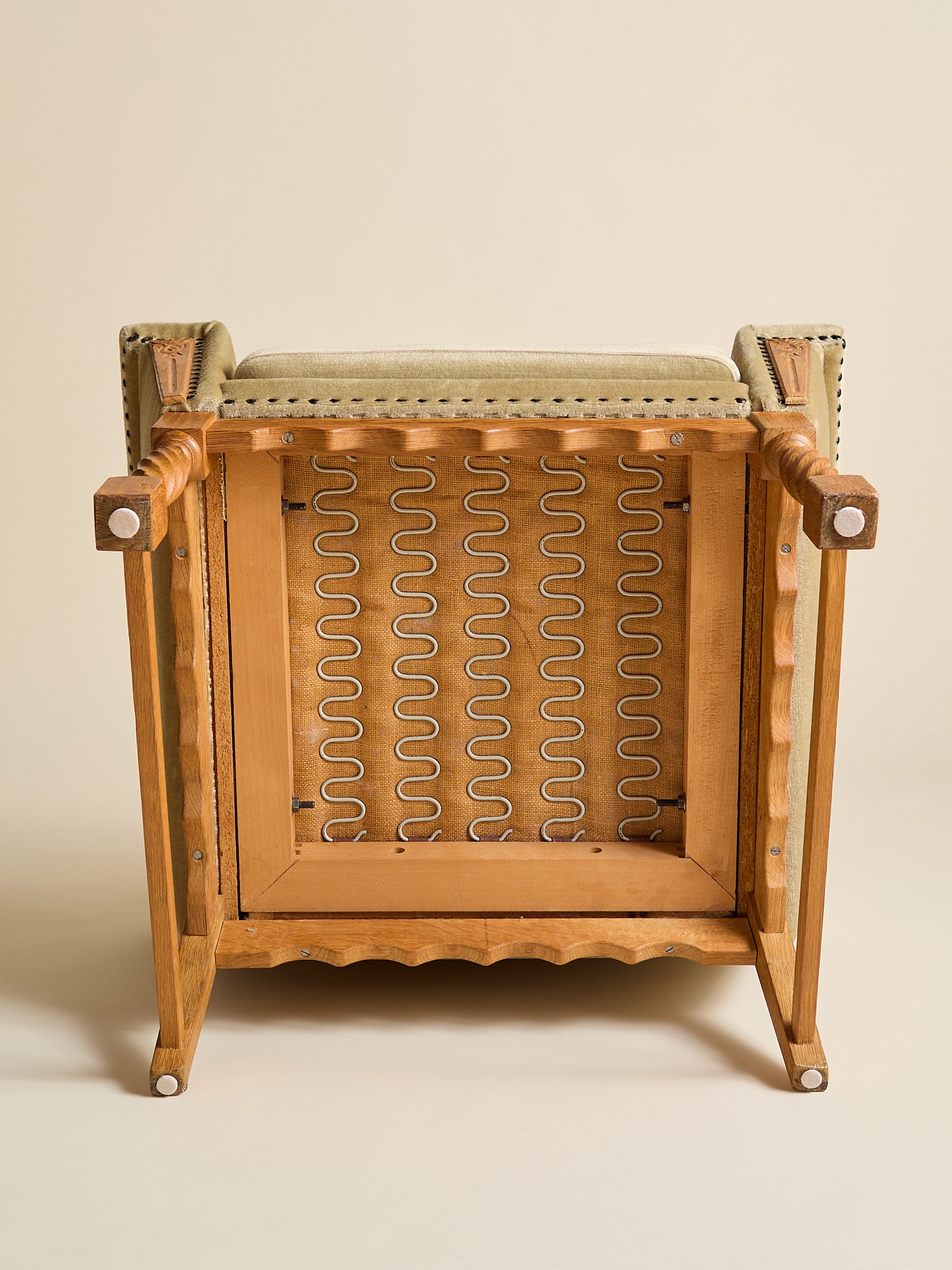 393_TheVintageDanishVelourCarvedDetailArmchairs_14.jpg
