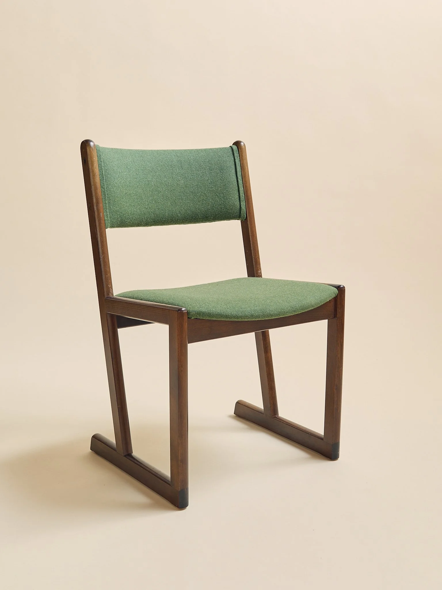 350_TheVintageGangsoMoblerStyleDanishDiningChairs1970S_04.jpg