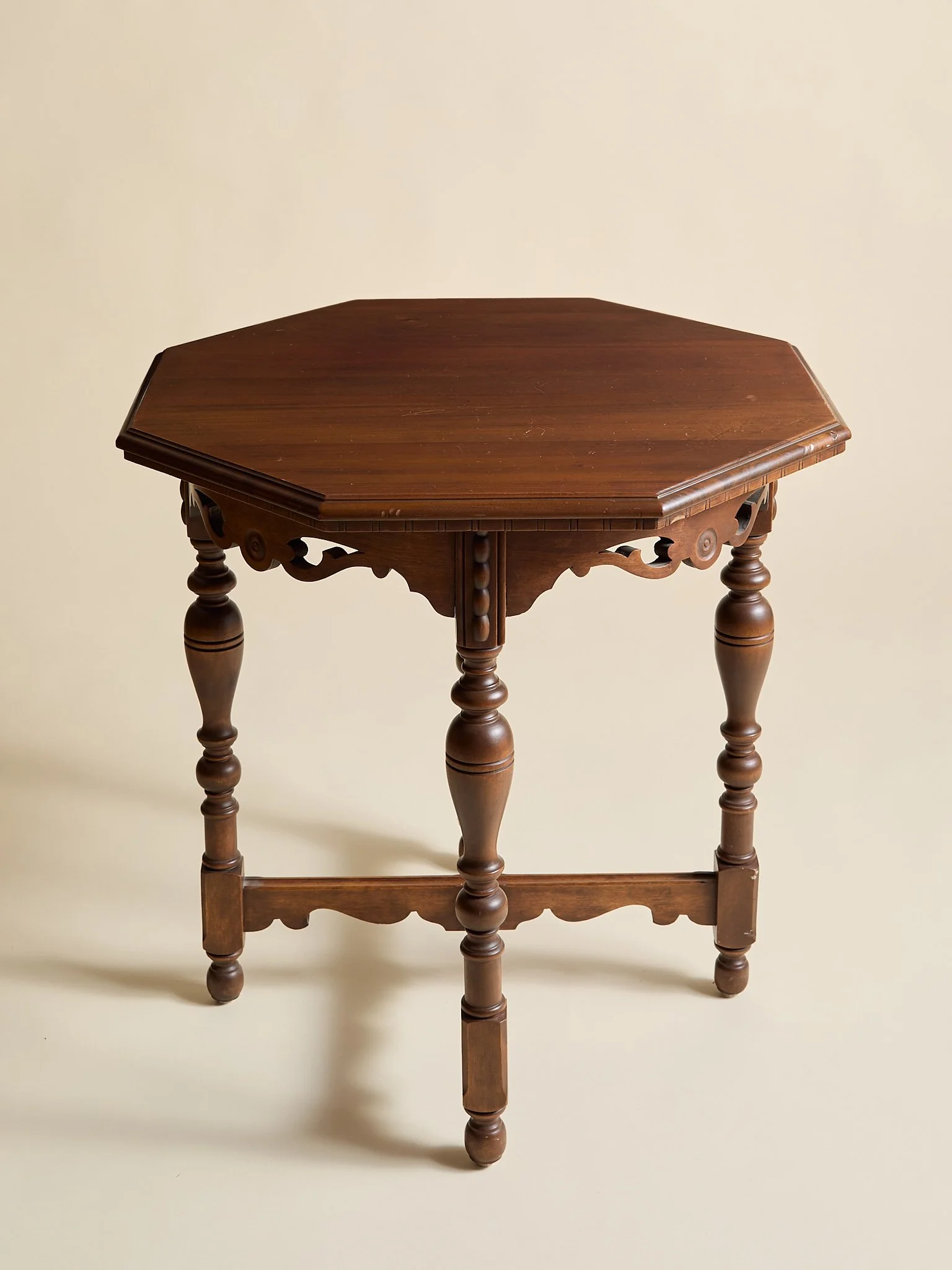 405_VictorianStyleWalnutOctagonalCenterTableMid-20thCentury_03.jpg