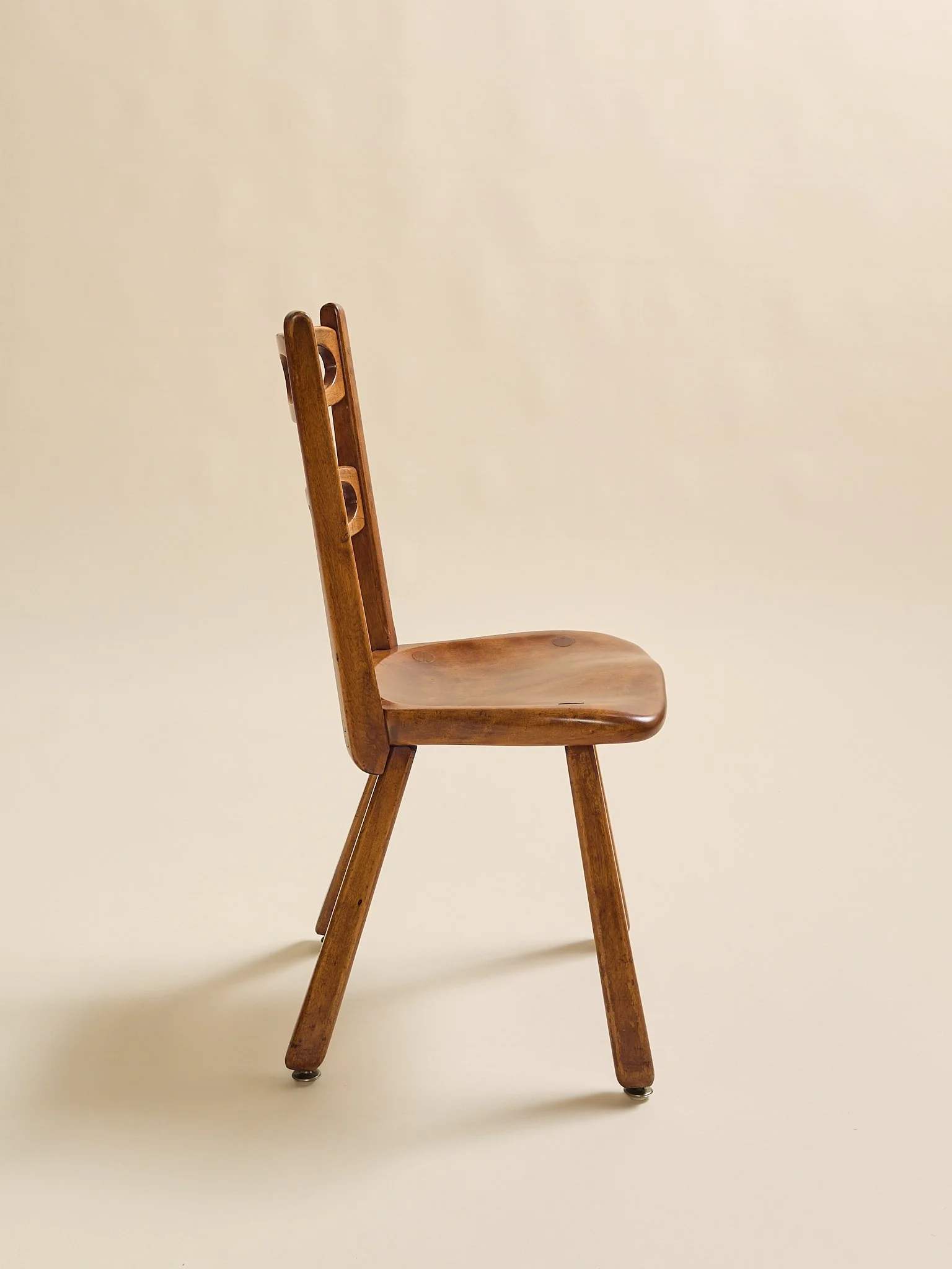 309_TheVintageTwistBackWoodenDiningChairs_05.jpg