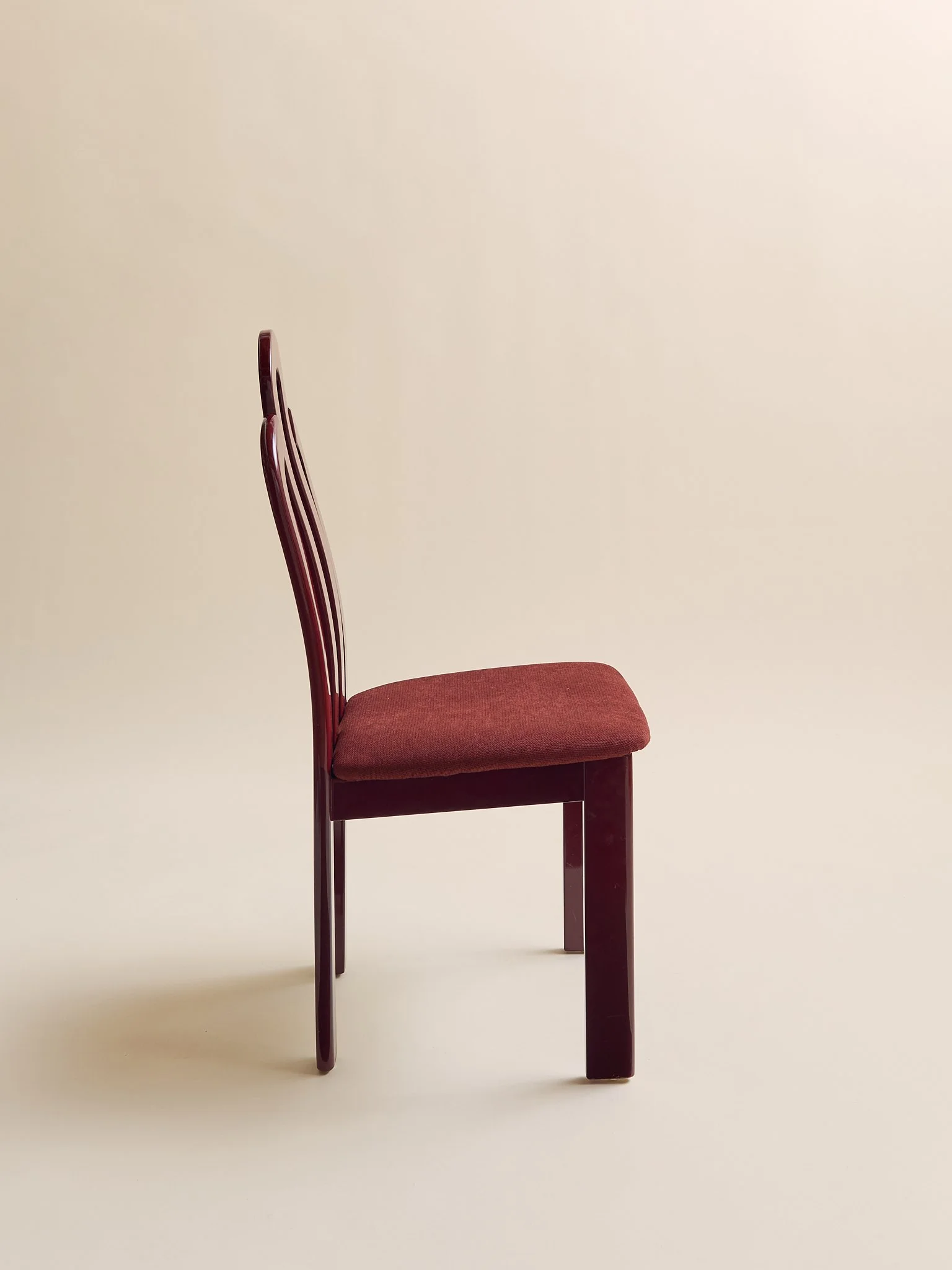 262_RedLaquerPostModernItlalienDiningChairs_009.jpg