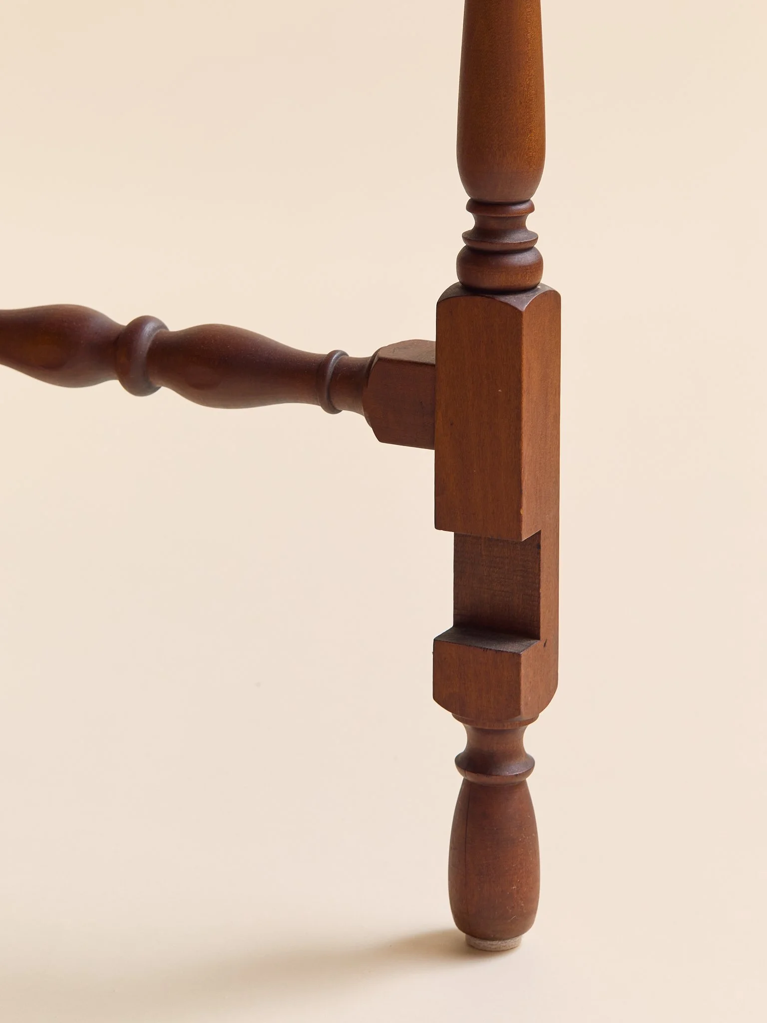 207_TheVintageCarvedGateLegTable _014.jpg