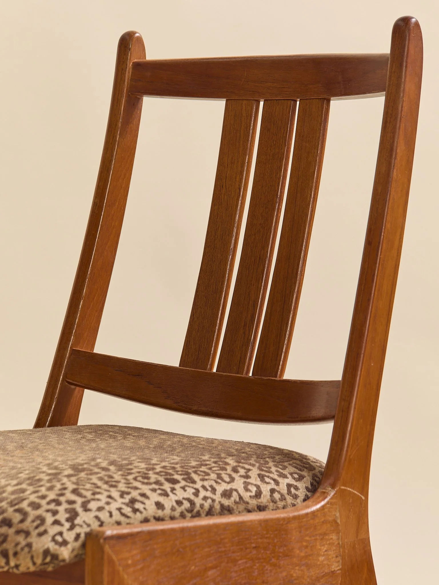 305_TheVintageDanishTeakMCMLeopardAccentChair_07.jpg