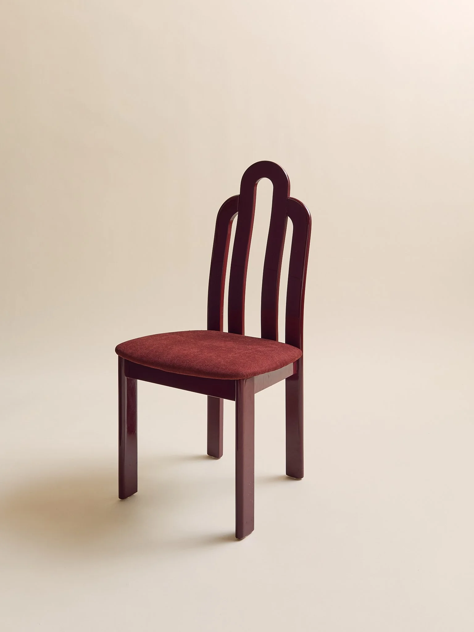 262_RedLaquerPostModernItlalienDiningChairs_008.jpg