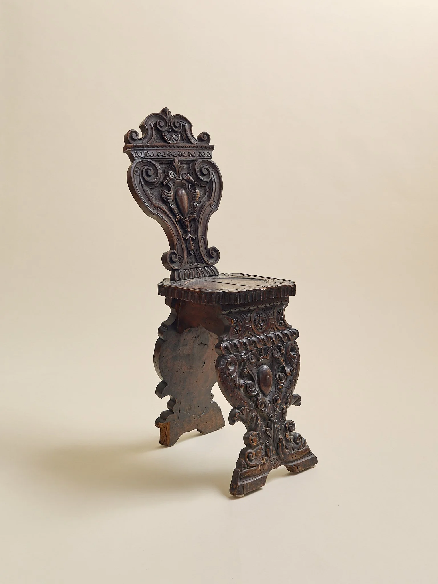 356_AntiqueWormwoodCarvedSgabelloChair_02.jpg