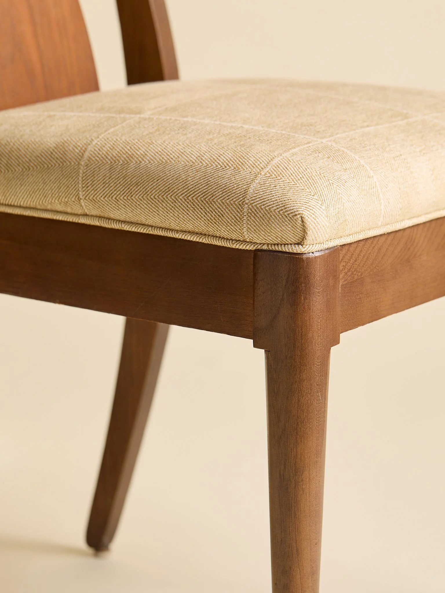412_TheVintage1960sMCMWalnutDiningChairs_17.jpg