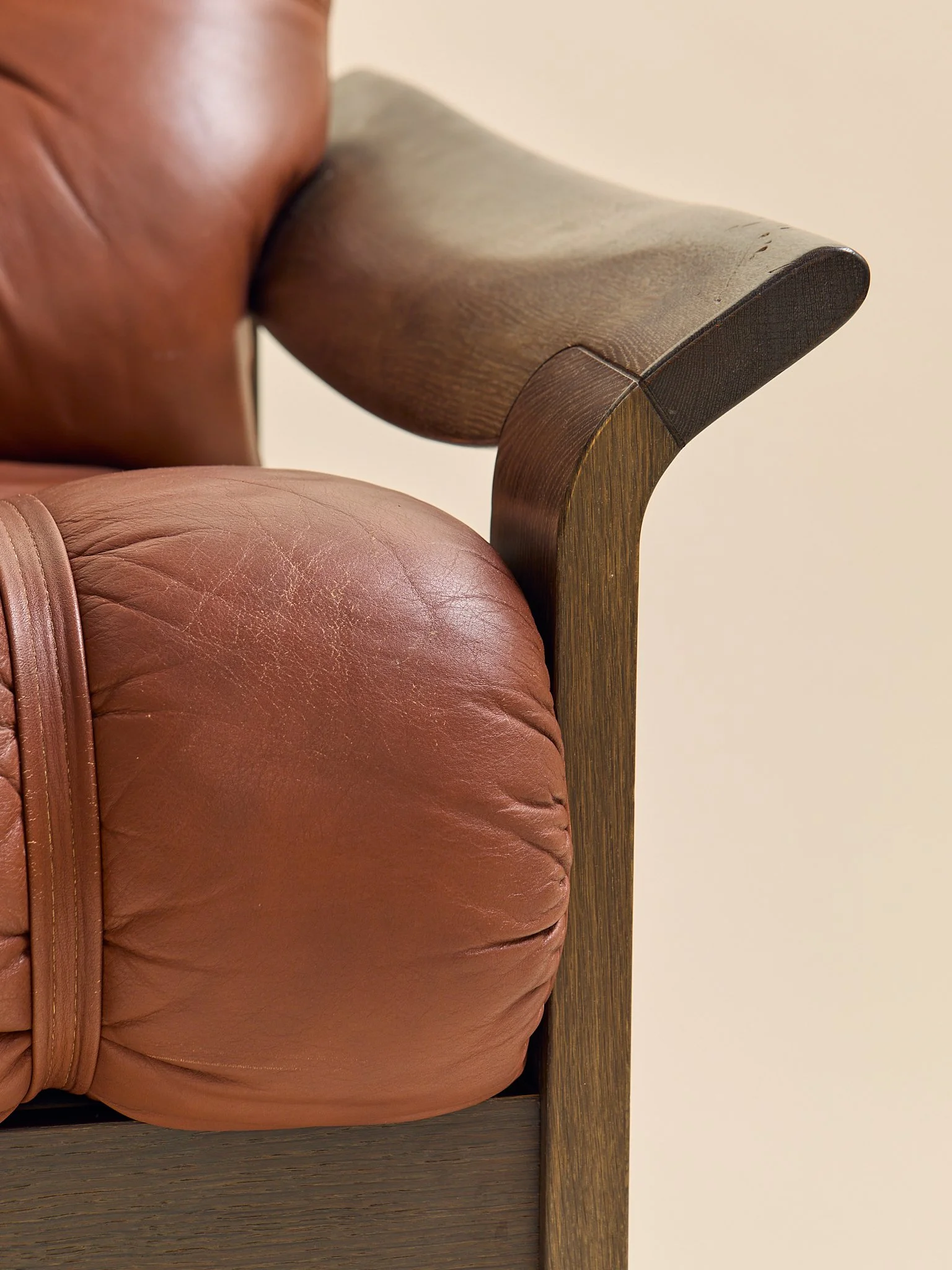 349_TheVintageHansJ.FrydendalOak&LeatherLoungeChair_07.jpg