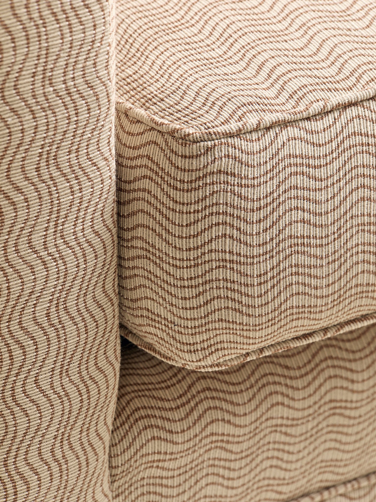 342_The1970sNewlyUpholsteredWaveSofaCustomDesignedbyMiscellanea_06.jpg