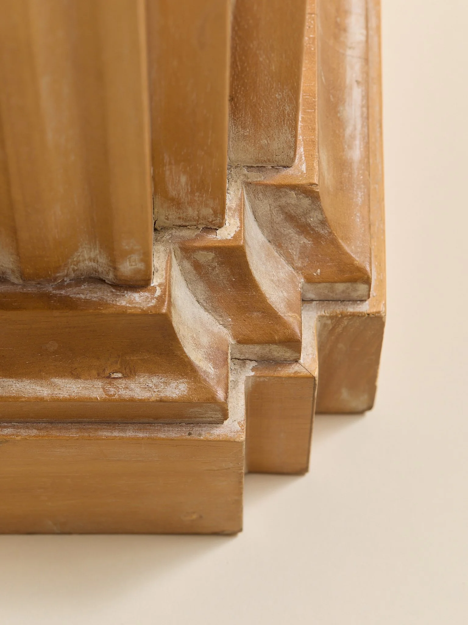 295_EthanAllenDoricStyleWoodPedestal_07.jpg